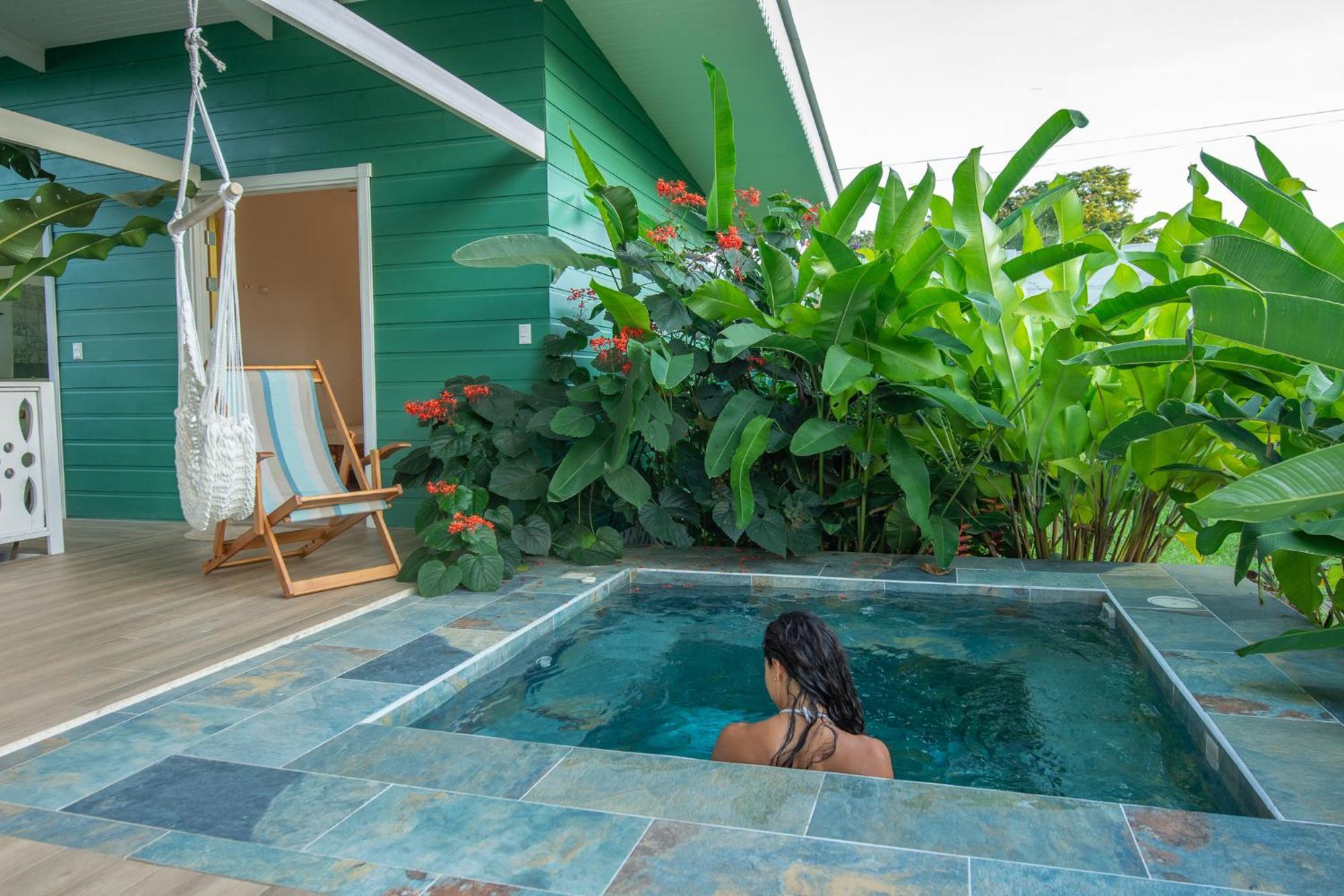 Namaitami Casa Hermosa Con Ac Y Piscina A Solo 650 Metros Del Parque Nacional Cahuita Eksteriør bilde