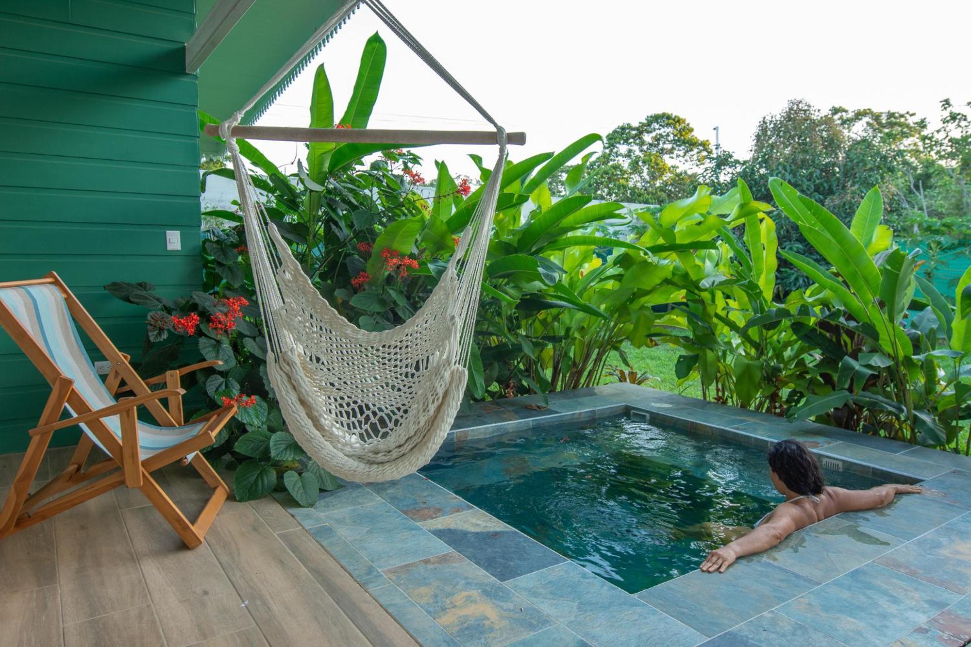Namaitami Casa Hermosa Con Ac Y Piscina A Solo 650 Metros Del Parque Nacional Cahuita Eksteriør bilde