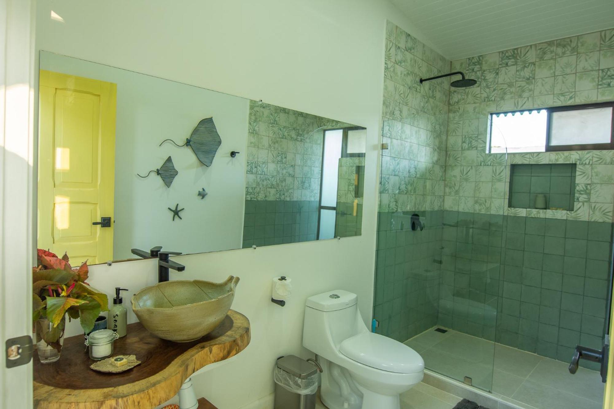 Namaitami Casa Hermosa Con Ac Y Piscina A Solo 650 Metros Del Parque Nacional Cahuita Eksteriør bilde